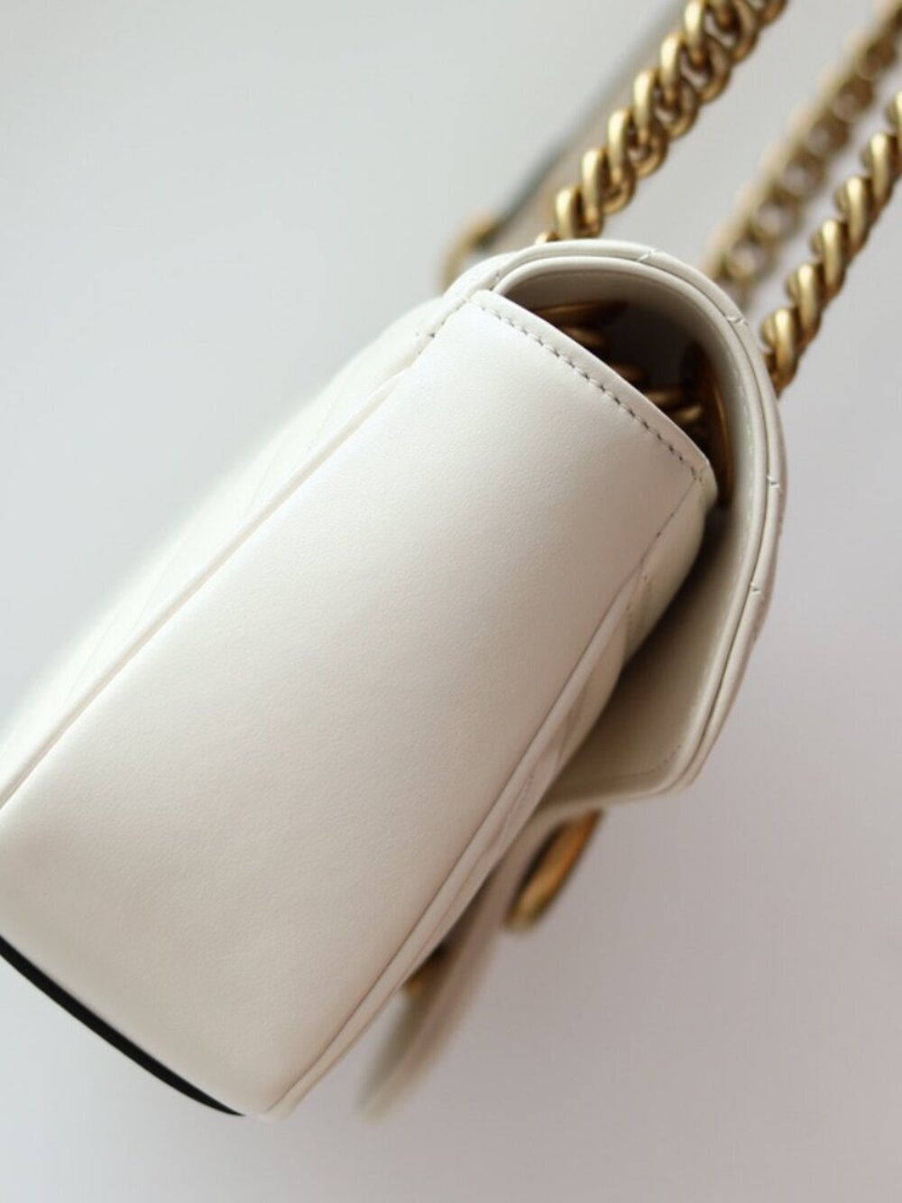 Gucci Marmont Matelassé Leather Shoulder Bag - Picture 3 of 9
